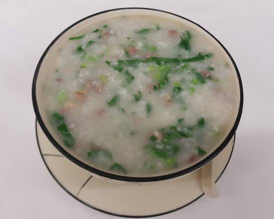 Congee with Wagyu Beef and Egg 和牛窝蛋粥